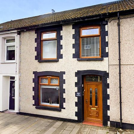 Very Special Home In Rhondda Valley Herbert House By Staystaycations Treorky Εξωτερικό φωτογραφία
