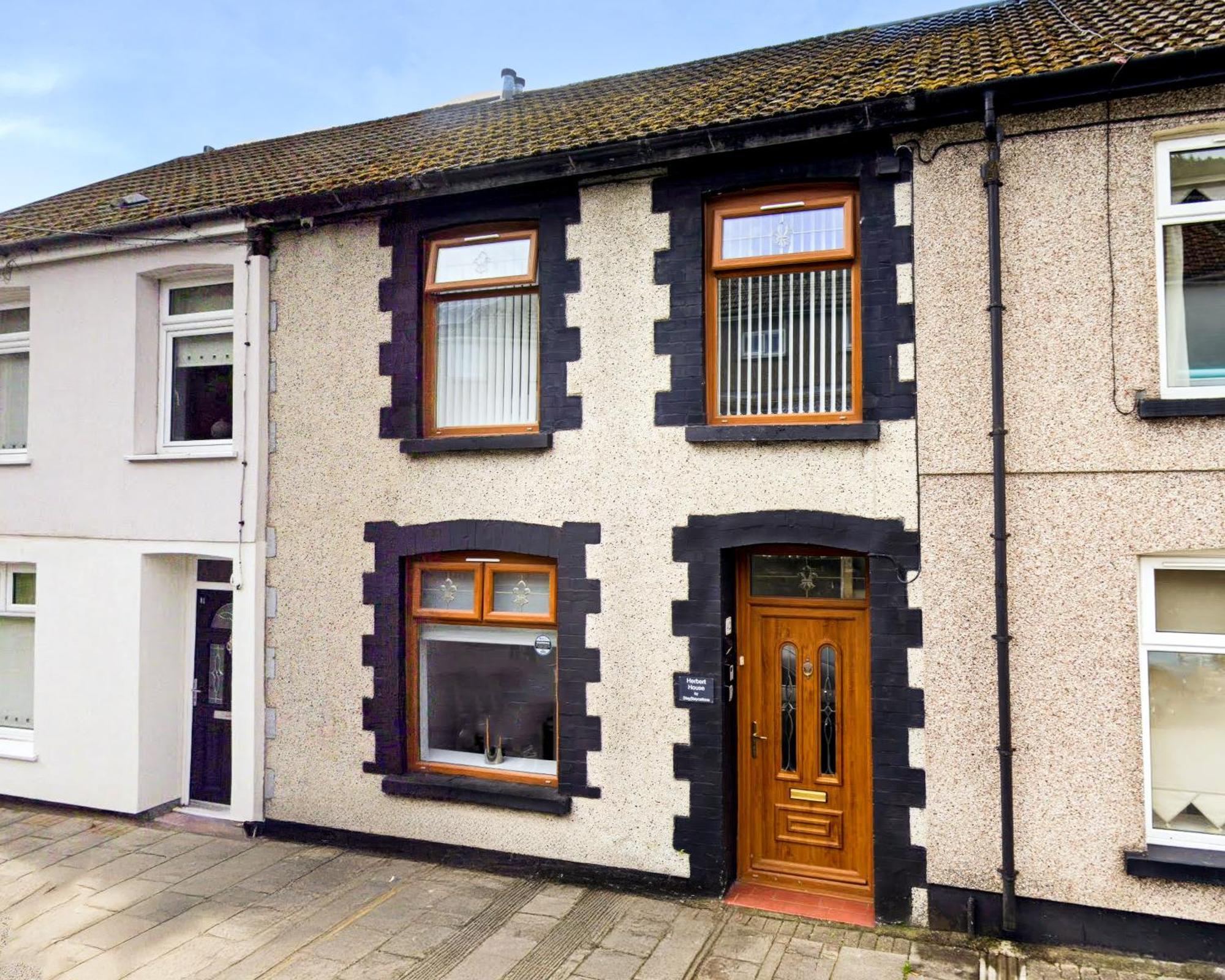 Very Special Home In Rhondda Valley Herbert House By Staystaycations Treorky Εξωτερικό φωτογραφία